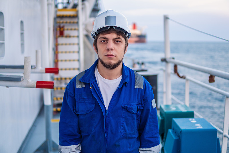 Marine Deck Officer or Chief mate on deck of offsh