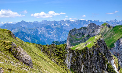 罗凡山