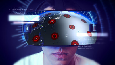 帅气的年轻人戴着VR头戴体验虚拟现实。