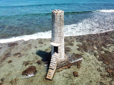 环礁的边缘和沙天堂在Truk泻湖，Chuuk