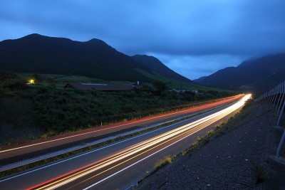 高速公路汽车灯
