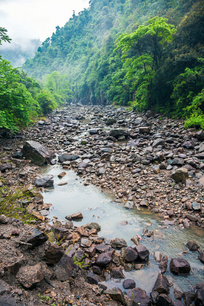 峡谷