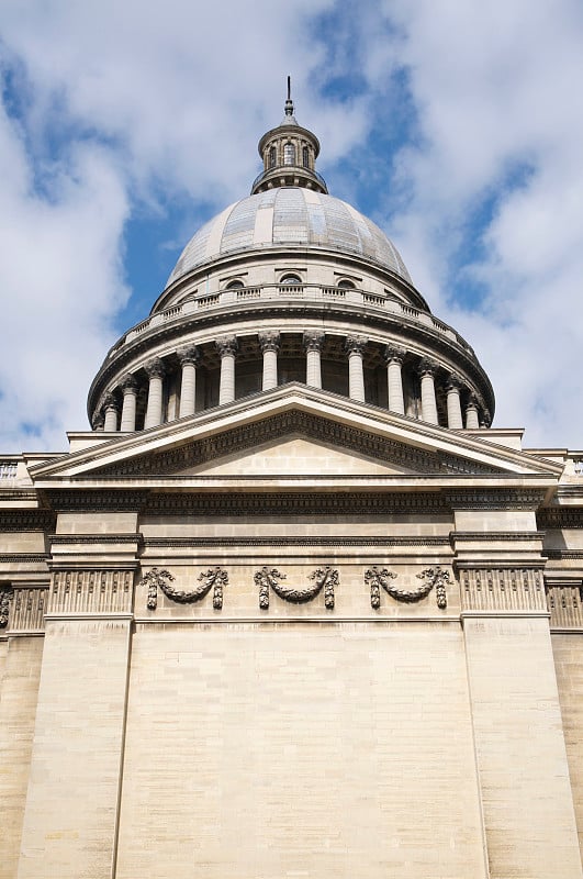 Pantheon Paris w Wall Copy Space