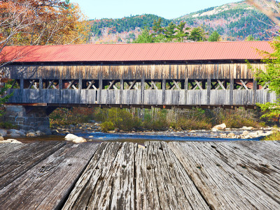 秋日Swift River
