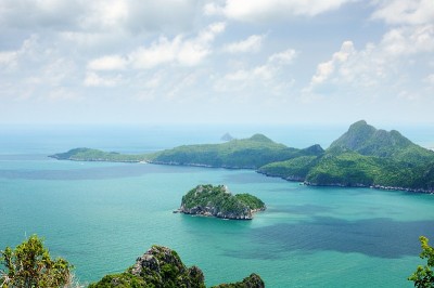 Ao Manao海湾鸟瞰图从Kao Lom Muak山在prayuap Khiri汗省的泰国