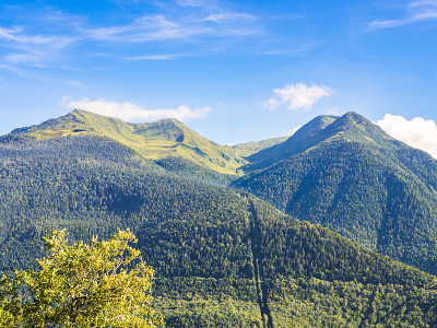 阿兰山谷的山脉