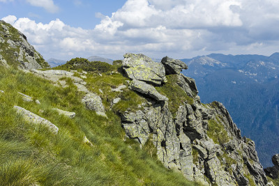 保加利亚瑞拉山，从库本峰到奥洛夫茨峰的徒步旅行路线
