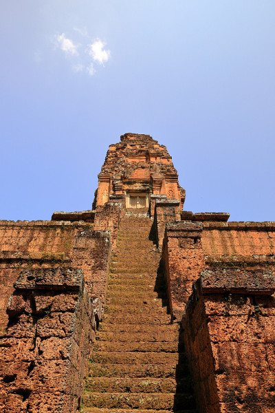 staircase-angkor-cambodia
