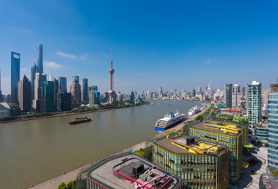 航拍上海天际线标志性建筑