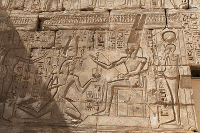 埃及象形文字在Medinet Habu神庙，卢克索，埃及