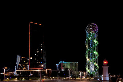 格鲁吉亚巴统市中心的夜景