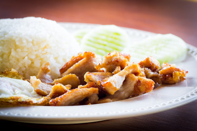 蒜蓉炒蛋饭