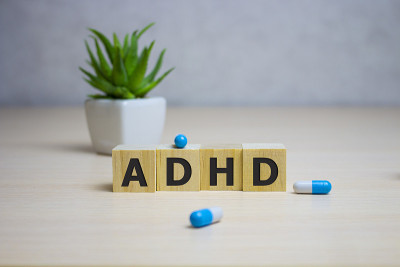 ADHD字木方，医学概念背景。