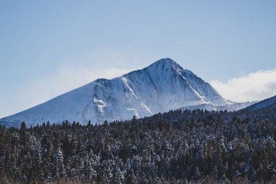 基督山的雪血