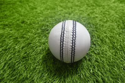 在绿色草地上的板球，板球场，ipl, 2020，板球