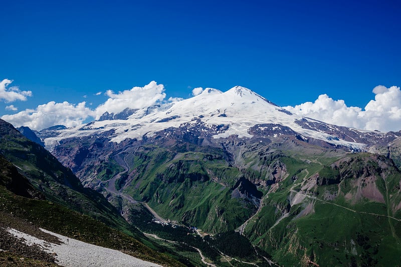 埃尔布鲁斯山