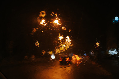 城市的雨夜