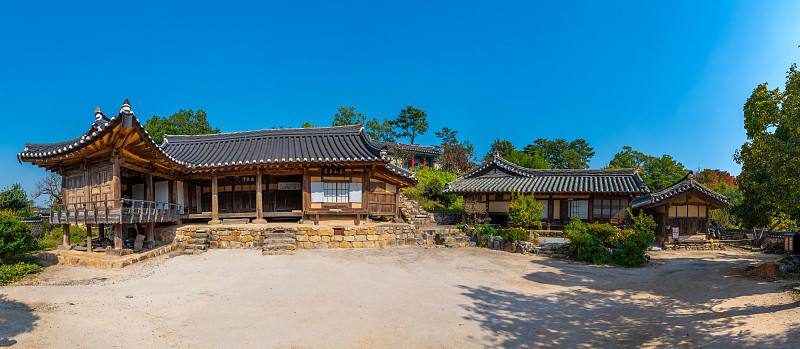 韩国阳东村的传统民居
