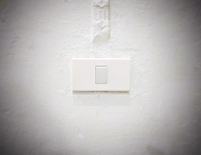 白光开关，开灯或关灯