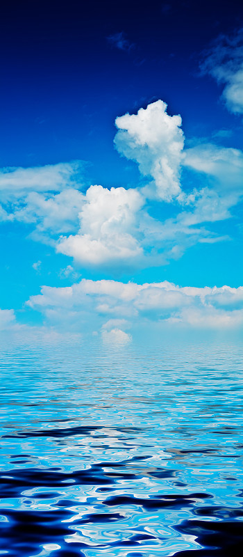 天空和大海