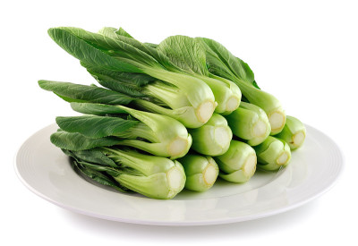 白盘子里的白菜