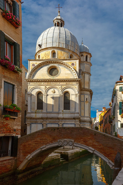 Santa Maria dei Miracoli 在意大利威尼斯