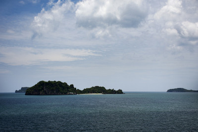 泰国湾春丰湾的沙里海滩