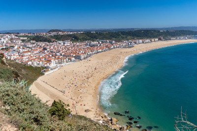 Nazaré，城市，海滩，人和文化。