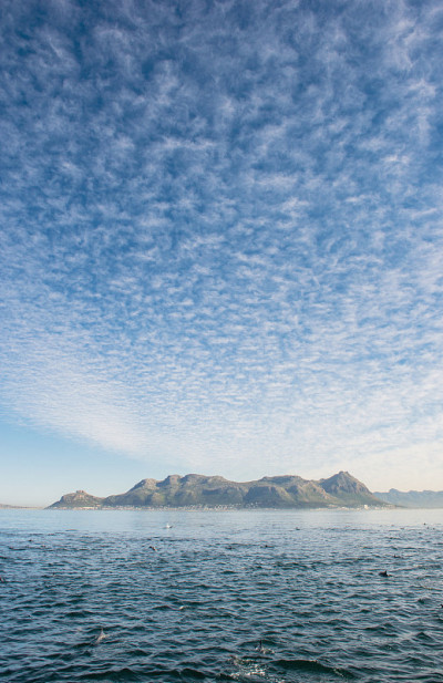 大海的日出