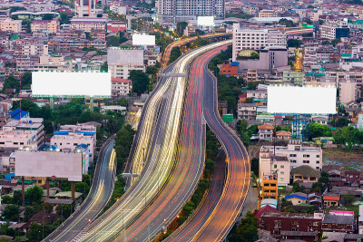 鸟瞰图城市公路长曝光
