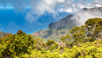 卡拉劳山谷全景图