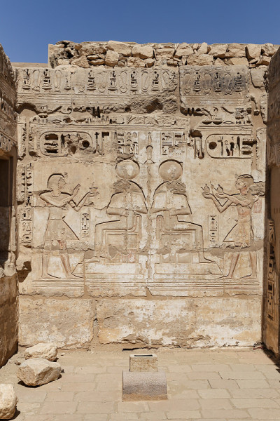 埃及象形文字在Medinet Habu神庙，卢克索，埃及