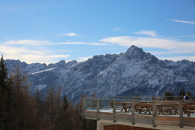 来自观景宫的白云石，Val Pusteria