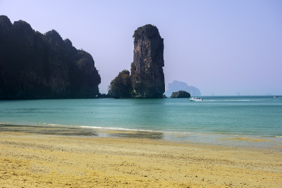 通赛湾
