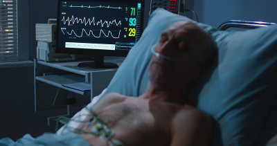 睡眠病人和心脏监测器