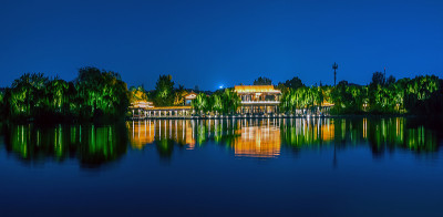 济南大明湖夜景