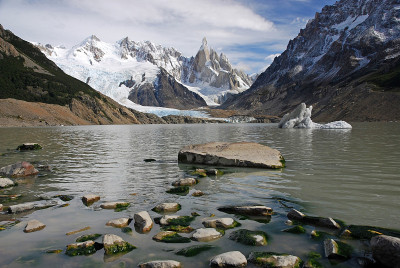 巴塔哥尼亚的Cerro和Lake Torre