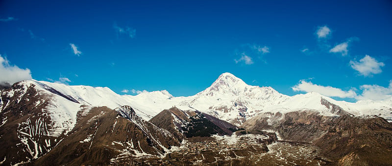 格鲁吉亚的卡兹贝克山