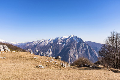 从 Monte San Simeone 到 Monte Chiampon