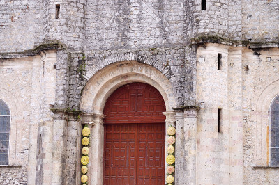 Parroquia de San Francisco de Asís的主要入口