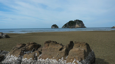 大海和岛屿的背景