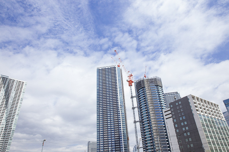 东京天空树，建筑物和河流
