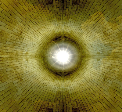 隧道尽头的光。