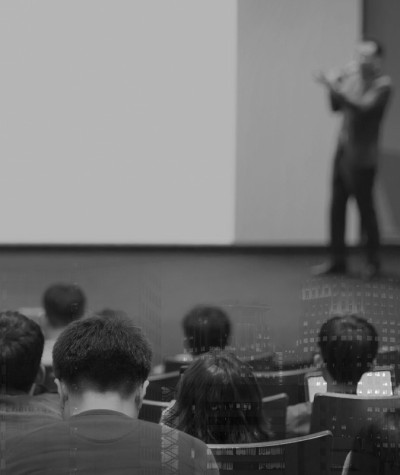 会议照片观众和演讲嘉宾。首席执行官论坛的研讨会主讲人。房地产专家培训讲座。投资者推介工作坊图片。