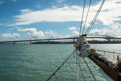 新西兰奥克兰海港大桥