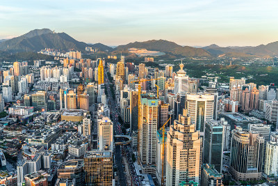 航拍中国广东省深圳市的建筑综合体