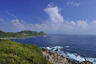 龙东湾角