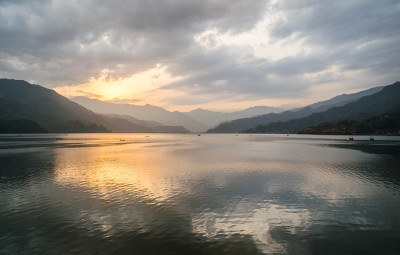 费瓦湖，博卡拉，尼泊尔