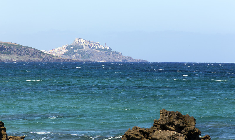 Castelsardo和撒丁岛海岸的景色