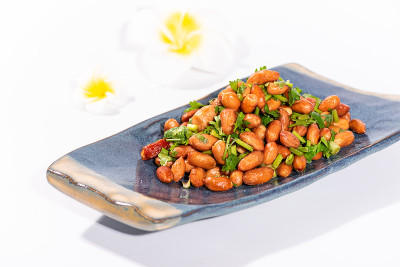 香菜沙拉炒花生